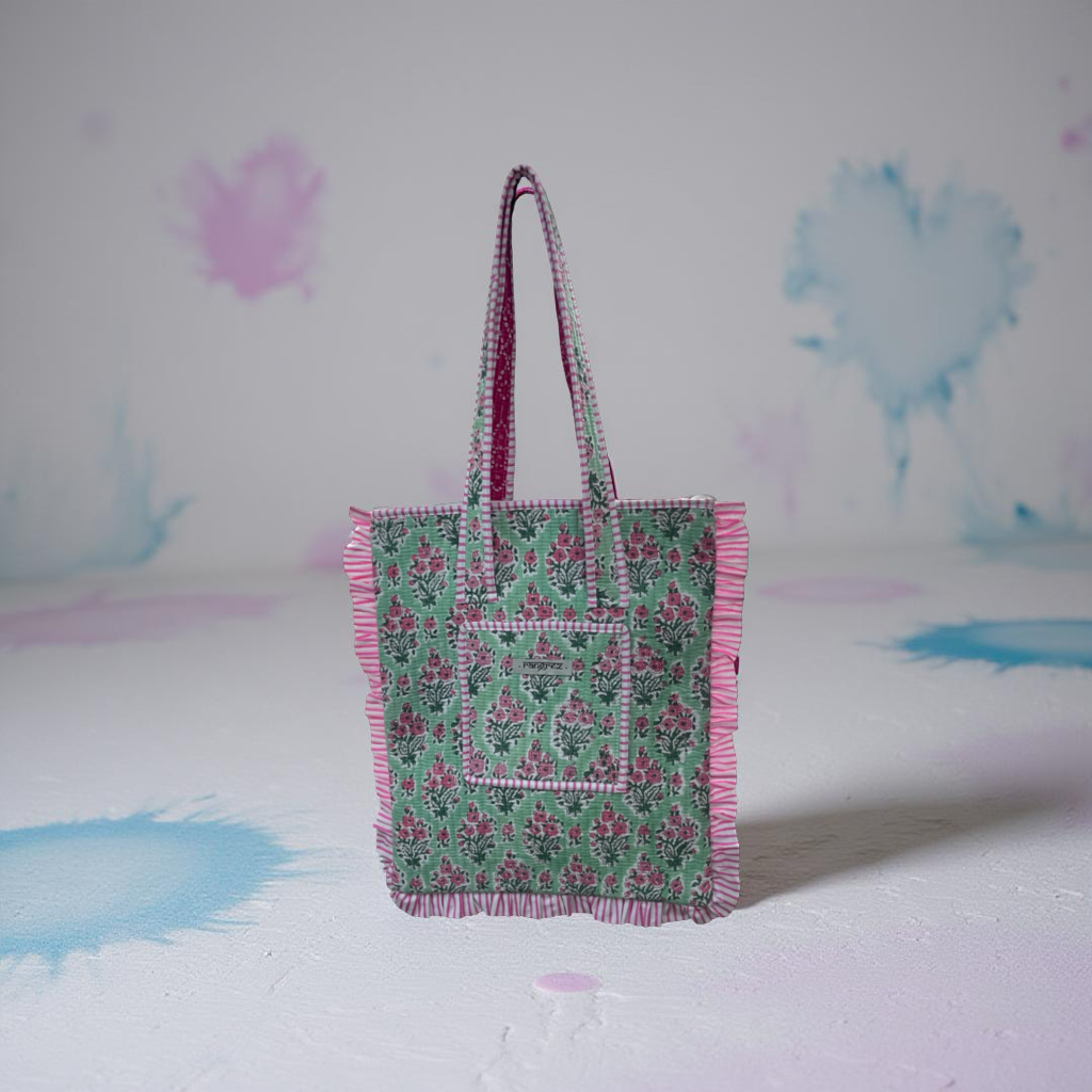 Frill shoulder tote bag with zip.